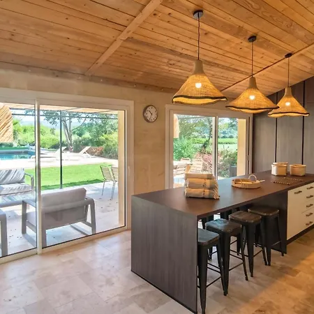 Maison Familiale A Avec Piscine Privee Vakantiehuis Collias