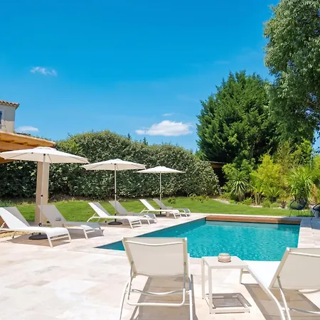 Maison Familiale A Avec Piscine Privee * Collias