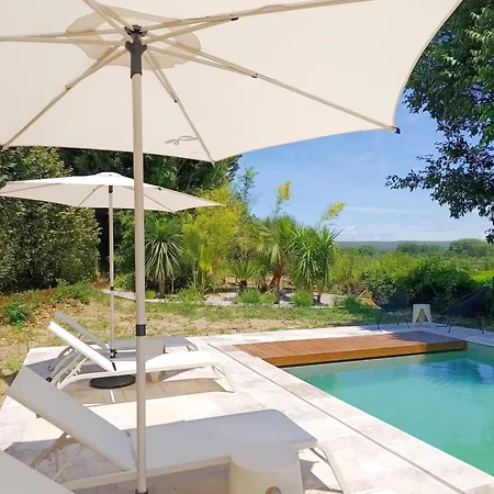Maison Familiale A Avec Piscine Privee * Collias