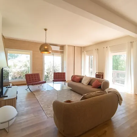 Maison Familiale A Avec Piscine Privee Vakantiehuis Collias