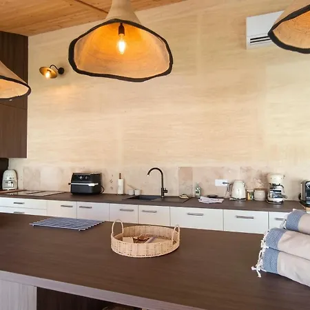 Vakantiehuis Maison Familiale A Avec Piscine Privee *