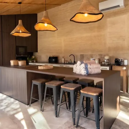 Maison Familiale A Avec Piscine Privee Vakantiehuis Collias